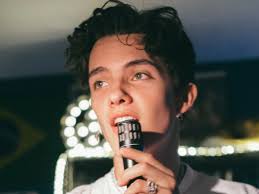 Você Sabe Tudo Sobre O Noah Urrea ?