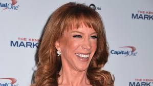 Kathy Griffin beheads 'Trump' in gory photo