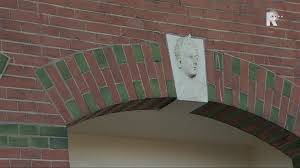 De tweebosbuurt bestaat nu voornamelijk uit bewoners met een laag inkomen. Linkerflank Coalitie Wil Leed Tweebosbuurt Verzachten Rijnmond