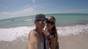 Port tampa bay, known as the port of tampa until january 2014, is the largest port in the state of florida and is overseen by the tampa port authority, a hillsborough county agency. Beach Ausflug Tampa Bay Florida Youtube