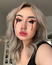 Julie Cherry 🍒 (@julielilyan) • Instagram photos and videos