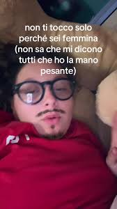 Non Ti Tocco Perche Sei Femmina