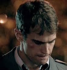 I don't have a wand or weapons but I do have a pen — Huge Allegiant  spoilers in case you haven't read...