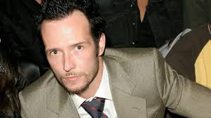Scott Weiland Widow Claims He Didn't Die From An Overdose