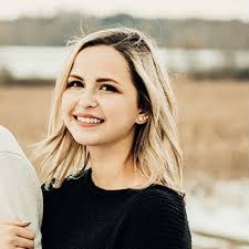 Danielle Pasek and Dakota Flickinger's Wedding Website