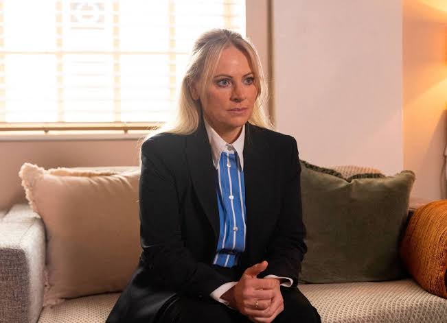 Coronation Street Jodie's downfall 'sealed' after Lisa Swain 'mistake' - The Mirror