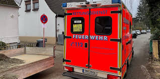 Das hilft ihnen, hartz iv zu beenden. Hamburg Mann Droht Dem Jobcenter Mit Bombe Polizei Sturmt Wohnung