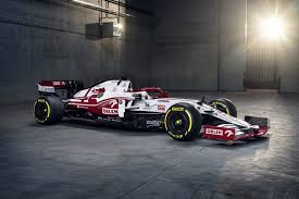 Be part of the greatest racing spectacle on the planet in f1® 2021, with new game modes, features and more ways to play. Alfa Romeo Luncurkan Mobil Baru Untuk F1 2021 Antara News