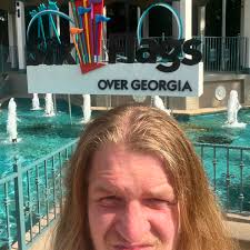 If you give me multiple days off of work, I will gladly do something  impulsive with that free time. Yesterday, I ventured all the way down to  Atlanta, GA to visit two