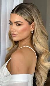 Lucia Roche (luciaroche015)