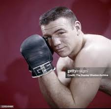 2,668 George Logan Photos & High Res Pictures