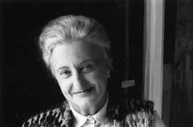 Dr Barbara Maive Stokes