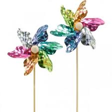 Posted at april 27, 2019 5:06 by tyler lopez in garten. Mini Windrad Partydeko Windmuhle Am Stab Bunt Deko Fur Garten Blumenstecker O8 5cm 12st 12137 Preiswert Online Kaufen