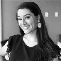 Amber Bizzell's Instagram, Twitter & Facebook