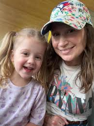 Jill Robson (@jill.robson_) • Instagram photos and videos