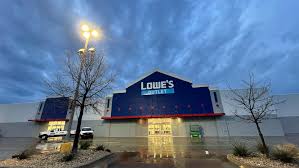Check spelling or type a new query. Lowe S Brings Its Kitchen And Laundry Appliance Outlet To Texas With A Store In Irving