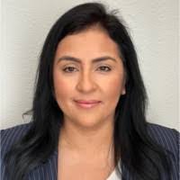 Deborah Pineda's Instagram, Twitter & Facebook