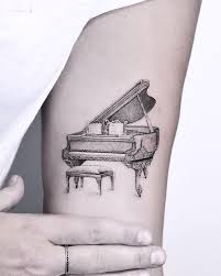 The superb sound of this small grand defies its 155 cm of length, thanks to the steinway design. Small Grand Piano By Edit Paints Tattoo Tattoogrid Net