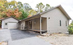 Below are logs homes in many shapes and sizes and in several locations in the area. Mountain View Homes Cabins For Sale Under 300k