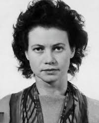 Muriel Engelman, formerly Phillips, was a front-line nurse in World War II  and completed her service in the army with the rank of second lieutenant.  In 2018, Engelman was awarded the French