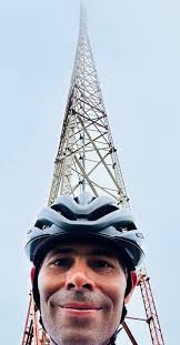 Quiero felicitar a mi amigo he hijo postizo Edwin Nazario papá de Lucas mi  nieto postizo por otro gran logro en el ciclismo con su grupo de amigos y  que se escribirá