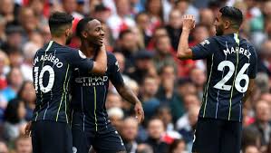 The gunners, third in the premier league, were the better team throughout but robin van persie, cesc fabregas and theo walcott all struck the post. Review Vorjahresmeister City Besiegt Emerys Arsenal Verdient Mit 2 0 German Site