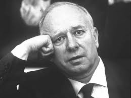 Manolo Summers, el peculiar cineasta que superó en taquilla en España a  'Love Story'