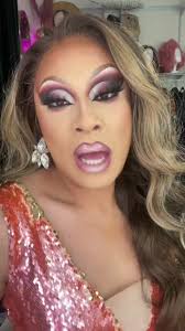 Alexa, play kiana is that b! #kianaraye #dragqueen #dragqueensoftiktok