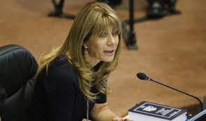 Confía en los profesionales dirigidos por el doctor esquivel. Ximena Rincon Toma Distancia Con Paula Narvaez Sobre Aborto Mi Postura Es Defender La Vida En La Fontana