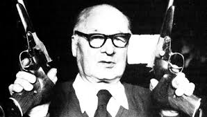 Mystery submachine gun at the Bundeswehr's Defence Technology Museum In  November 2016, The Firearm Blog ran a piece about the...