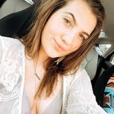 Raina Wilson (@Raina_Kaye)