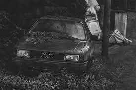 The audi 80 is a compact executive car produced by the audi subdivision of the volkswagen group across four generations from 1966 to 1996. Auto Audi A80 Grau Kostenloses Foto Auf Pixabay