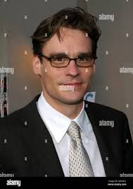 Robert sean hi-res stock photography and images