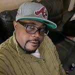 Edrick Mitchell's Instagram, Twitter & Facebook