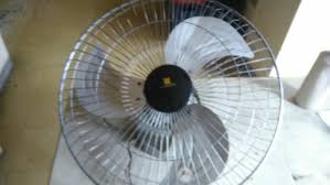 There are 85 suppliers who sells 360 degree rotational ceiling fan on alibaba.com, mainly located in asia. Standard Rotating Ceiling Fan Furniture Home Living Lighting Fans Fans On Carousell