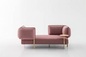 Piccolo mondo moderno è un romanzo scritto da antonio fogazzaro nel 1901. Divani A Due Posti Di Design Le Foto Living Corriere