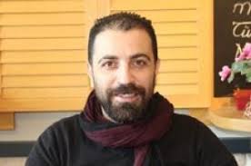 Cem küçük kaç yaşında, cem küçük boyu, cem küçük nereli, cem küçük vikipedi, cem küçük biyografi, sevgilisi kim, kaç kilo, eşi kim, evli mi, ailesi, burcu, kısaca hayatı i̇şte detaylar. Cem Kucuk Kimdir Cem Kucuk Kac Yasinda Boyu Vikipedi Biyografisi