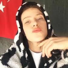 Music tracks, songs, playlists tagged isolee