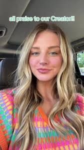 ✨🩵🕺🏼🍊💐🪩🎀