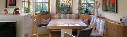 Modernes Esszimmer Mit Lederbank Und Holztisch Ausziehbar