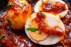 Sometimes slices of sausages are added. Resep Telur Balado Yang Pedasnya Bikin Nagih