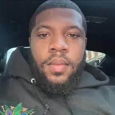 Site for vetted trucks and drivers to pull loads?