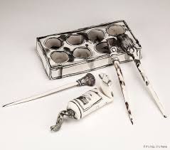 Illustrative Ceramics By Katharine Morling Ceramic Artwork Ceramic Sculpture Ceramics