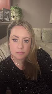 Holly Ulrich (@hollarich)