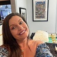 Marley: A Thanksgiving to Remember: A Thanksgiving Lift-the-Flap Book for  Kids by John Grogan