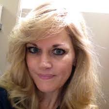 Tina Neff's Instagram, Twitter & Facebook