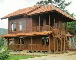 Jadi meskipun secara sepintas rumah ini mirip seperti rumah biasanya, namun sebutannya masih rumah panggung karena lantainya tidak menapak di tanah. Rumah Panggung Kayu Klapa Konstruksi Dan Taman 750598469
