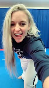 Jump Jump Kick Trend