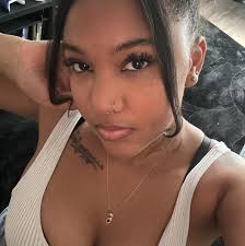 What salon in Charlotte does a good relaxer