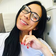 Suelta las preocupaciones, respira profundo y sal con toda tu emoción, fe y  actitud positiva. 💥